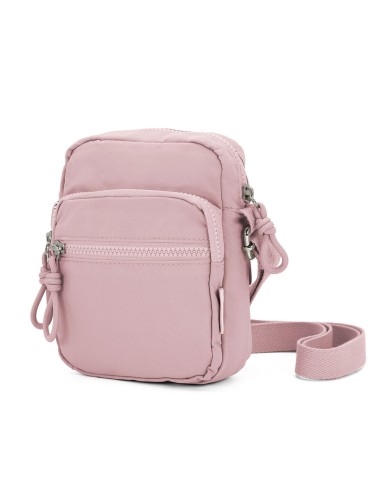 Material resistente polyester. Dimensiones: 19 x 23 x 6 cm. Bolsillos exteriores con cremallera. Correa ajustable Recíbalo en 24